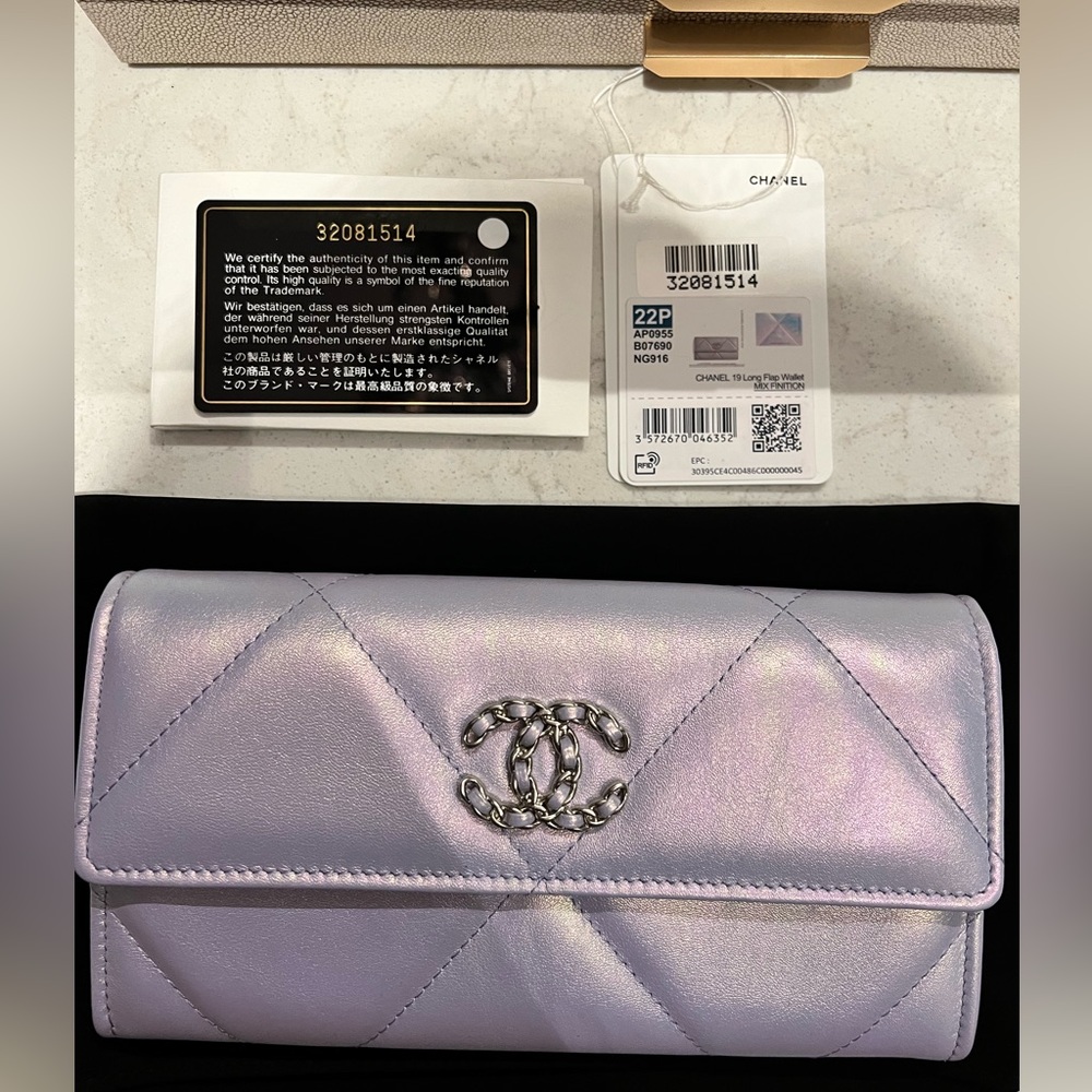 Chanel 19 long flap wallet